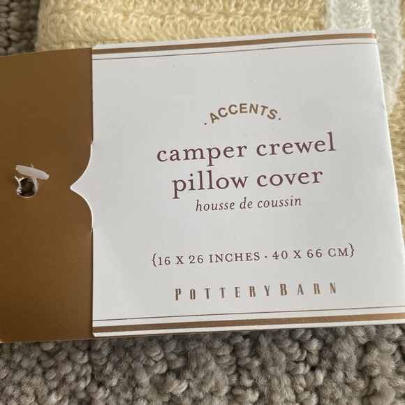 NWT Pottery Barn Christmas Pillow Cover - Picture 4 of 5